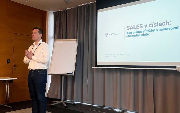 Marcové Biznis raňajky s Jánom Tomom